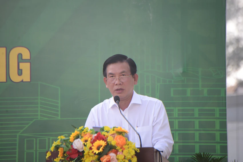 ong-luong-minh-phuv.jpg