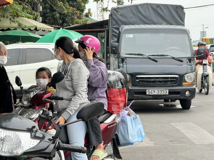 nghỉ Tết