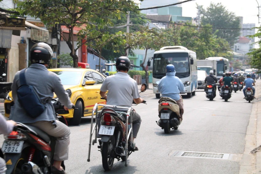 cua-ngo-tan-son-nhat-31.jpg