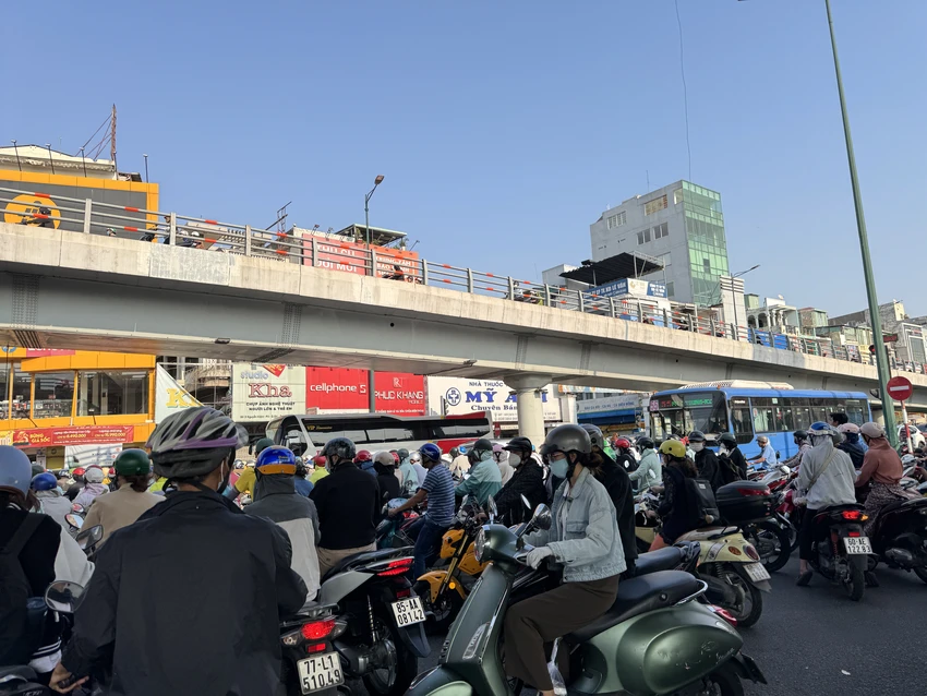 ùn ứ sân bay Tân sơn Nhất