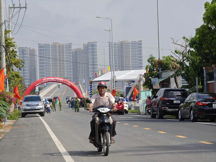 z5822094627507_d9acfc7a64dd2abd9f3f5501a7d58037.jpg