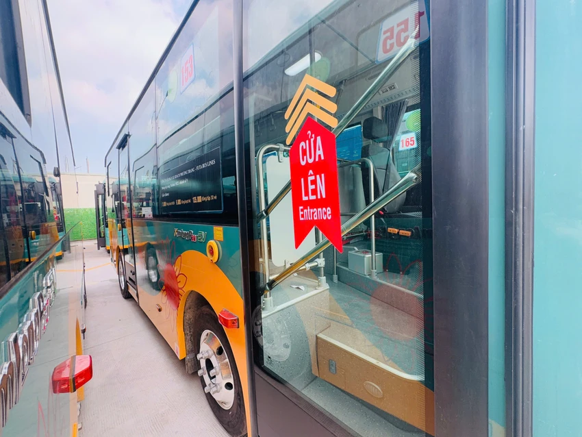 xe-buyt-dien-0111.jpg