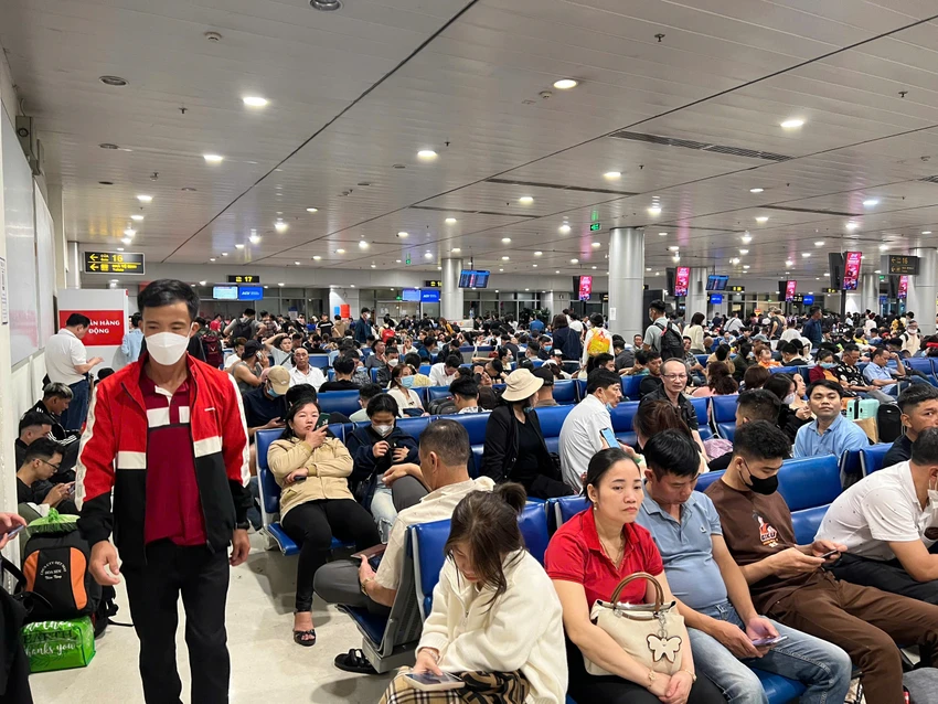 3-tan-son-nhat-101.jpg