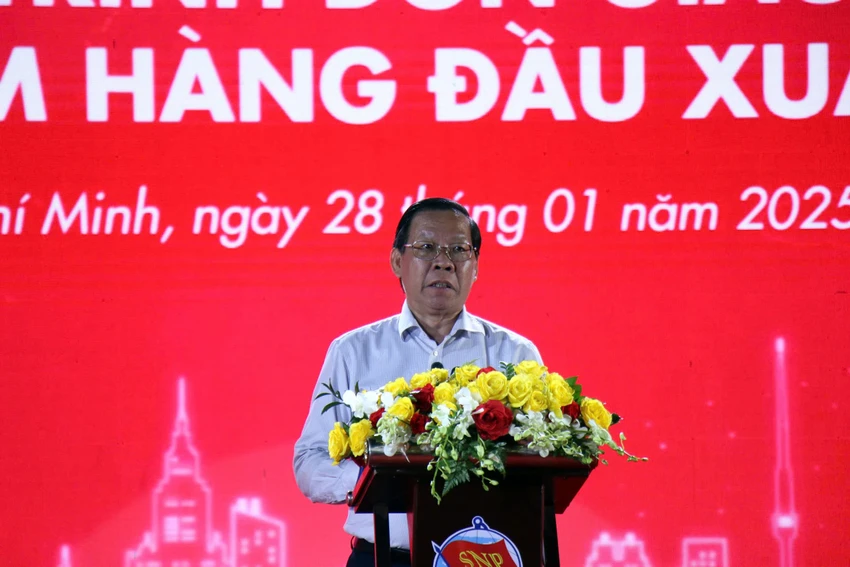 tan-cang-cat-lai-12.jpg