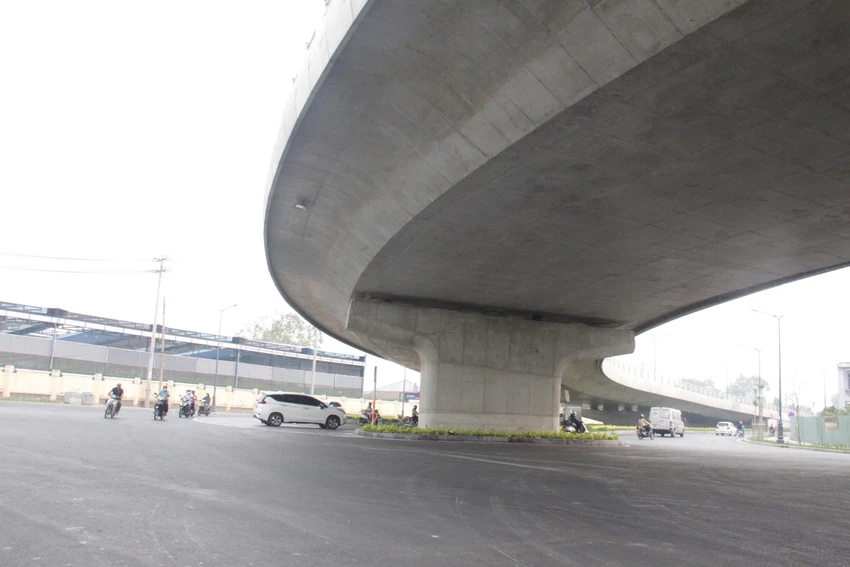 3 điểm kết nối với nhà ga T3, sân bay Tân Sơn Nhất đang chạy đua về đích