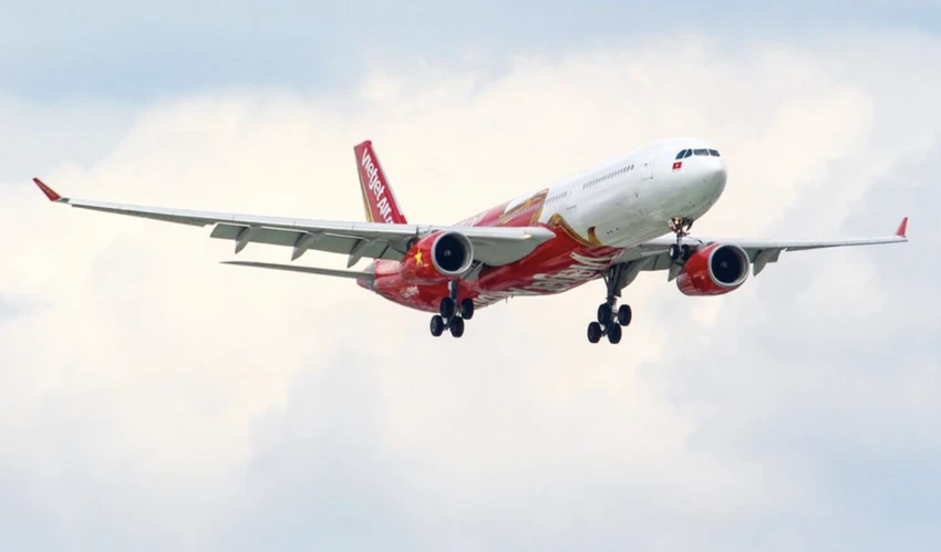 Vietjet Air vừa có thông báo về việc điều chỉnh kế hoạch tiếp nhận máy bay tại sân bay Tân Sơn Nhất vào sáng ngày 2-4