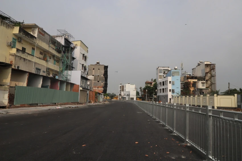 1-Tran-quoc-hoan-21.jpg