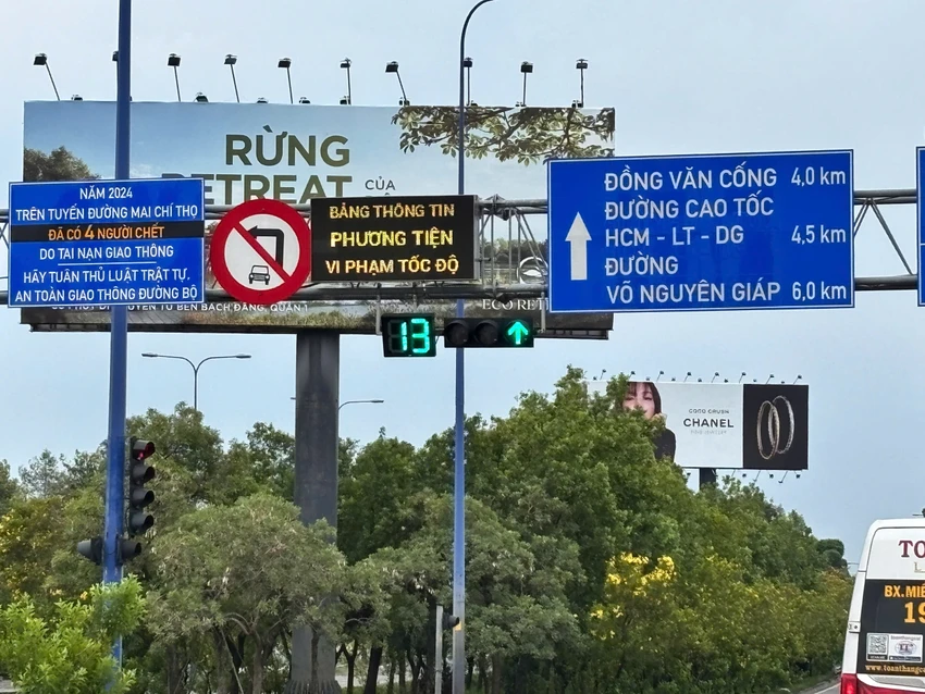 Biển báo vi phạm tốc độ ở đầu hầm sông Sài Gòn, người dân có bị xử phạt?