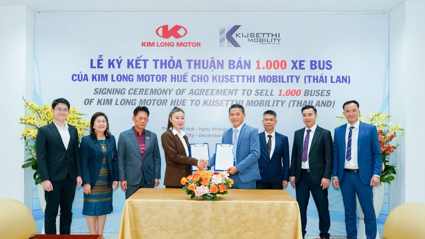 1.000 xe buýt của Kim Long Motor Huế sắp 'xuất khẩu' sang thị trường Thái Lan.