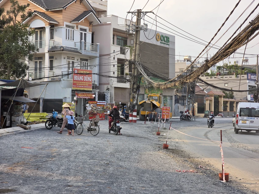 0-nguyen-thi-dinh-5.jpg