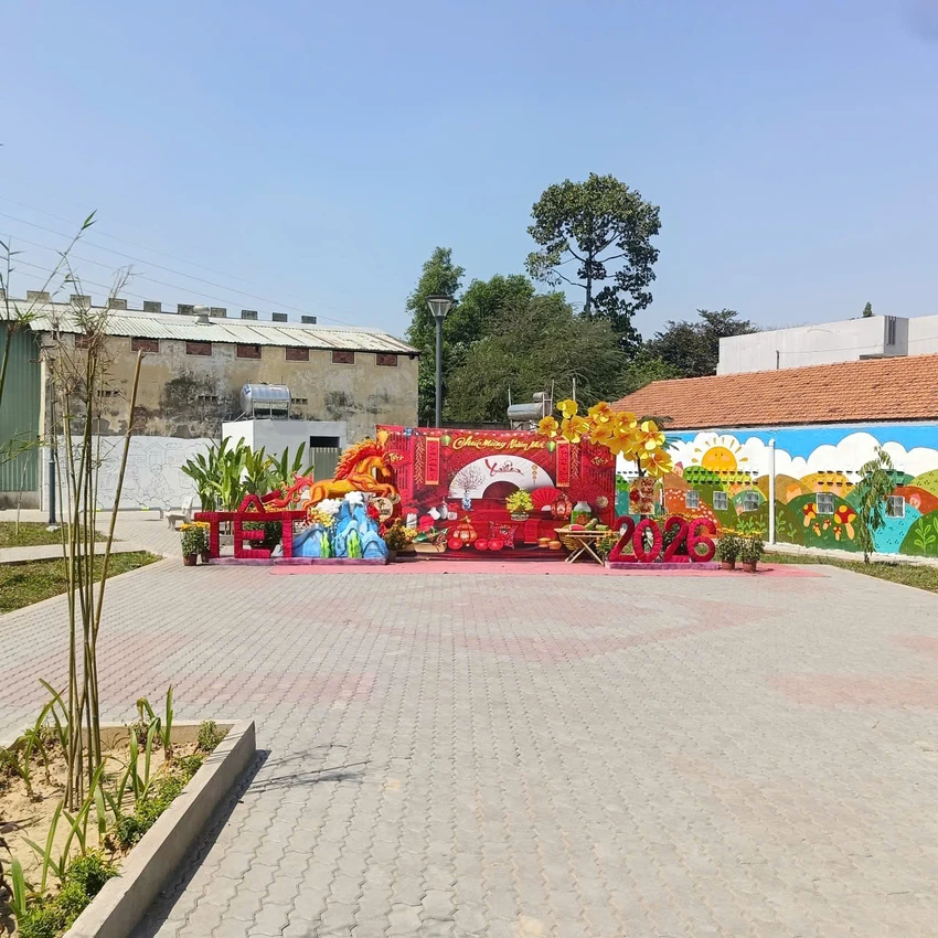 phuong-thu-duc-10.jpg