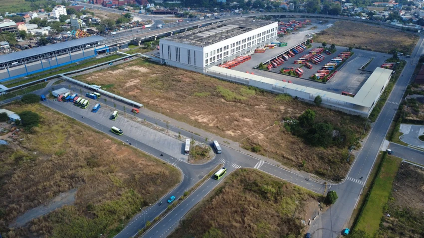1-hoang-huu-nam-7.jpg