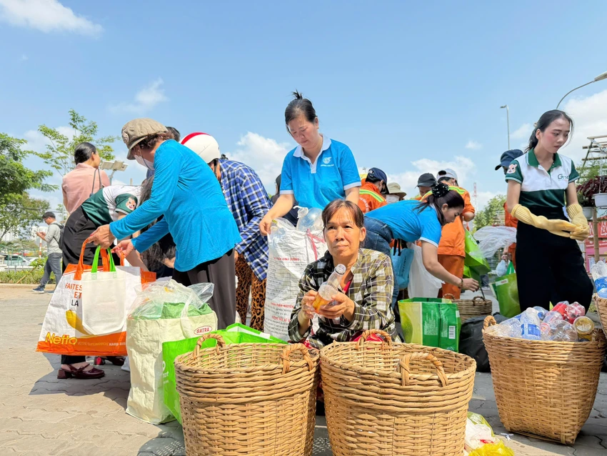 phuong-tan-my.jpg