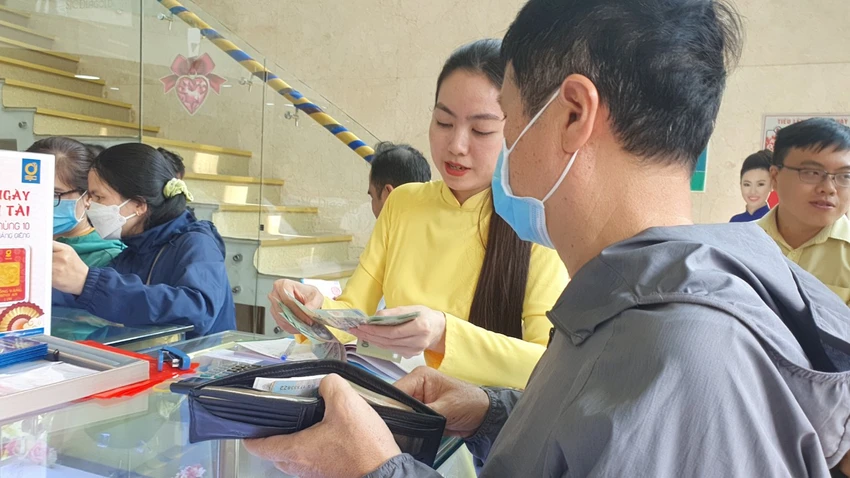 vang-linh 1.jpg