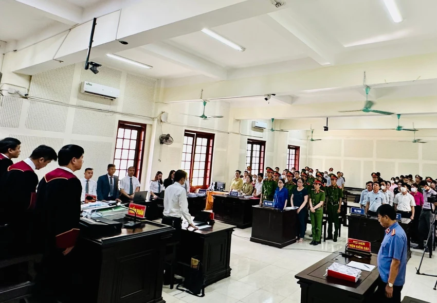 Toàn cảnh phiên tòa Toàn cảnh phiên tòa