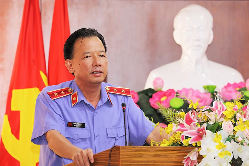 p6-anh-box-ong-nguyen-dinh-trung-8928-8393.jpg