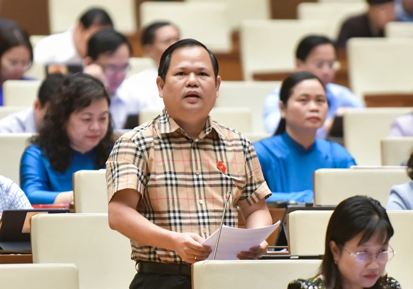 ngăn bỏ cọc đấu giá