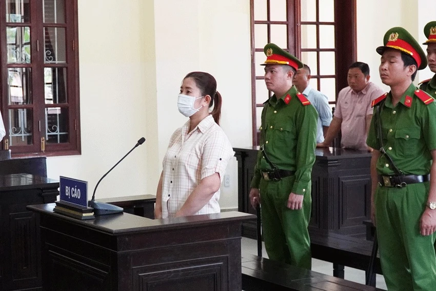 nữ thủ quỹ kêu oan