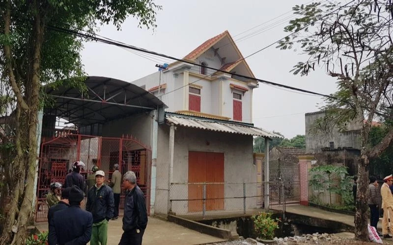 Khởi tố kẻ sát hại vợ và 2 con ở Thanh Hóa ảnh 1