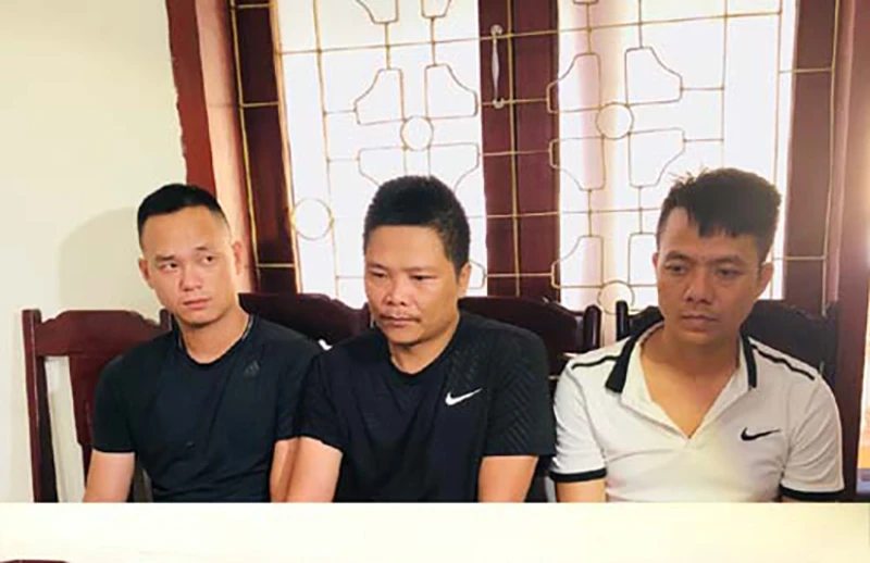 Thanh Hóa liên tiếp phá đường dây cá độ bóng đá mùa world cup ảnh 1