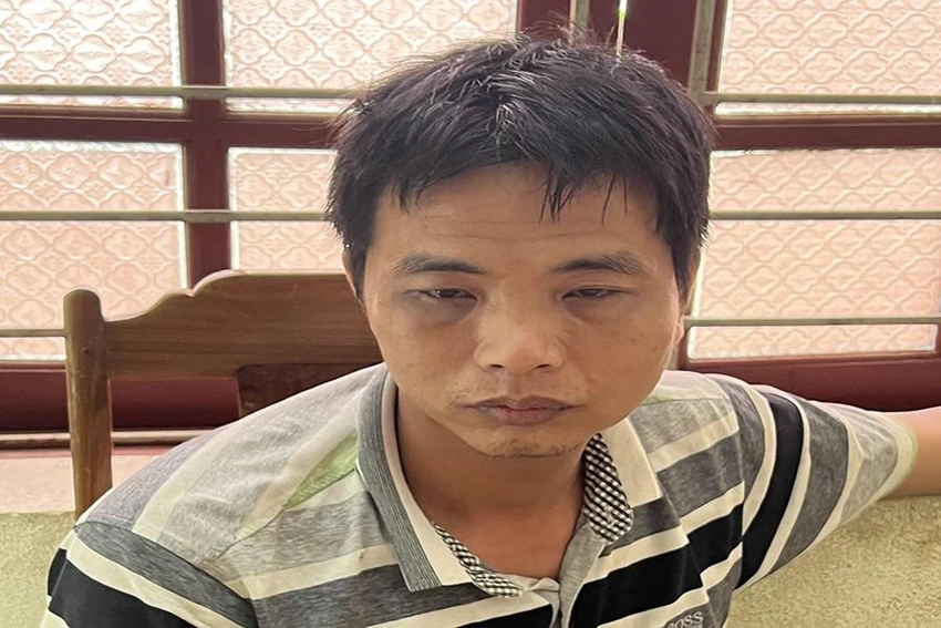 Nguyễn Danh Thao (tức Thao Dơi) bị Phòng Cảnh sát hình sự-Công an tỉnh Thanh Hóa bắt giữ. Ảnh: Công an cung cấp Nguyễn Danh Thao (tức Thao Dơi) bị Phòng Cảnh sát hình sự-Công an tỉnh Thanh Hóa bắt giữ. Ảnh: Công an cung cấp