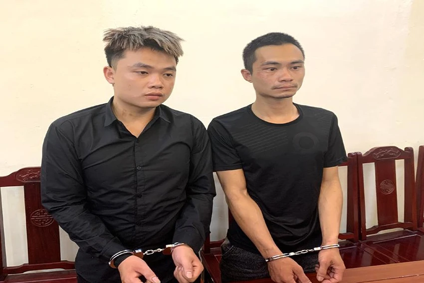 Ngân Văn Hiếu (phải) và Ngân Văn Phong bị cơ quan công an bắt giữ. Ảnh: Công an cung cấp Ngân Văn Hiếu (phải) và Ngân Văn Phong bị cơ quan công an bắt giữ. Ảnh: Công an cung cấp