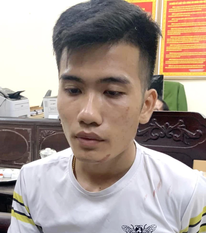 Cử Như Linh tại cơ quan công an. Ảnh: CACC Cử Như Linh tại cơ quan công an. Ảnh: CACC