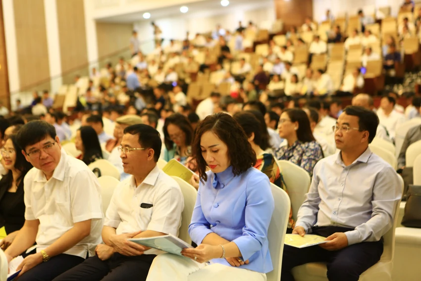 Các đại biểu tham dự hội nghị đến từ các bộ ngành trung ương và các tỉnh phía Bắc. Ảnh: ĐẶNG TRUNG