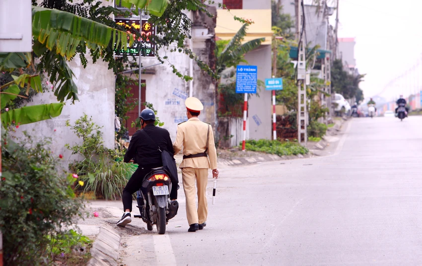 to-cong-tac-dac-biet-xu-ly-nong-do-con-o-thanh-hoa-12-1006.jpg