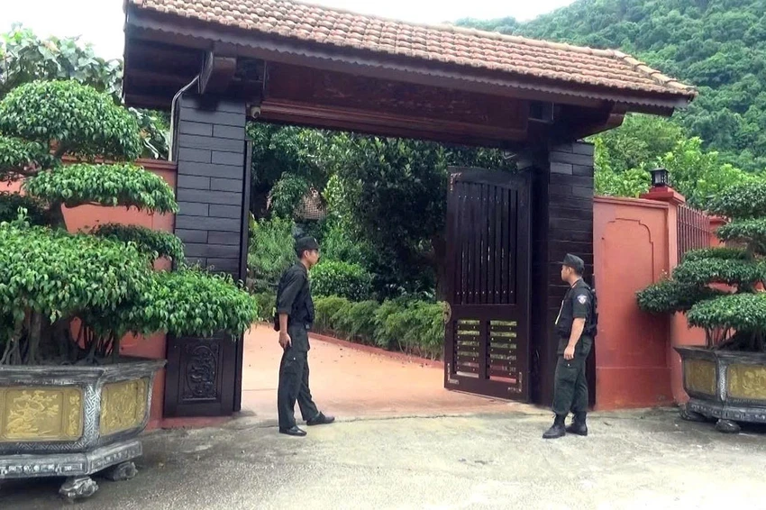 Hình ảnh trang trại “ngựa phi mỏi ngối” của ông trùm giang hồ xứ Thanh Vi ngộ -7.jpg