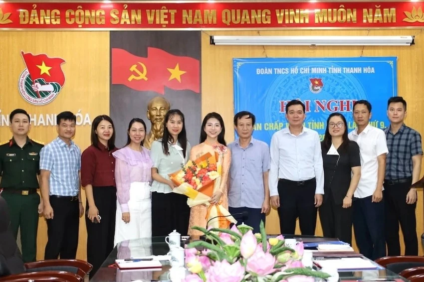 Tân nữ bí thư tỉnh đoàn thanh hóa 2.jpg