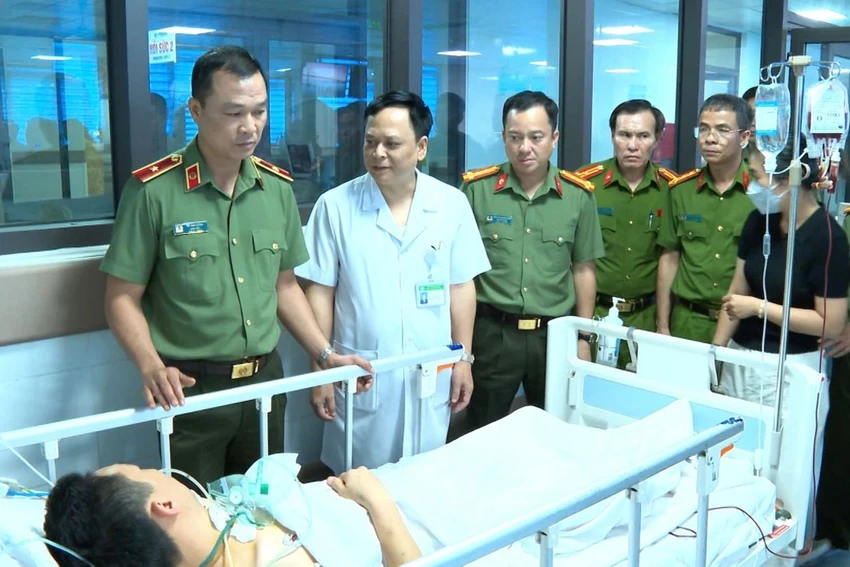 Bắt giam đối tượng nghiện ma túy tấn công một cán bộ cảnh sát ở Thanh Hóa-2.jpg