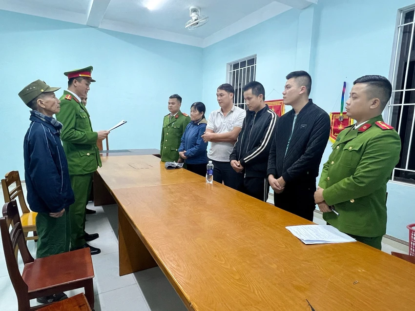 Quảng Bình: Khởi tố 7 người đánh bạc bằng hình thức số lô số đề