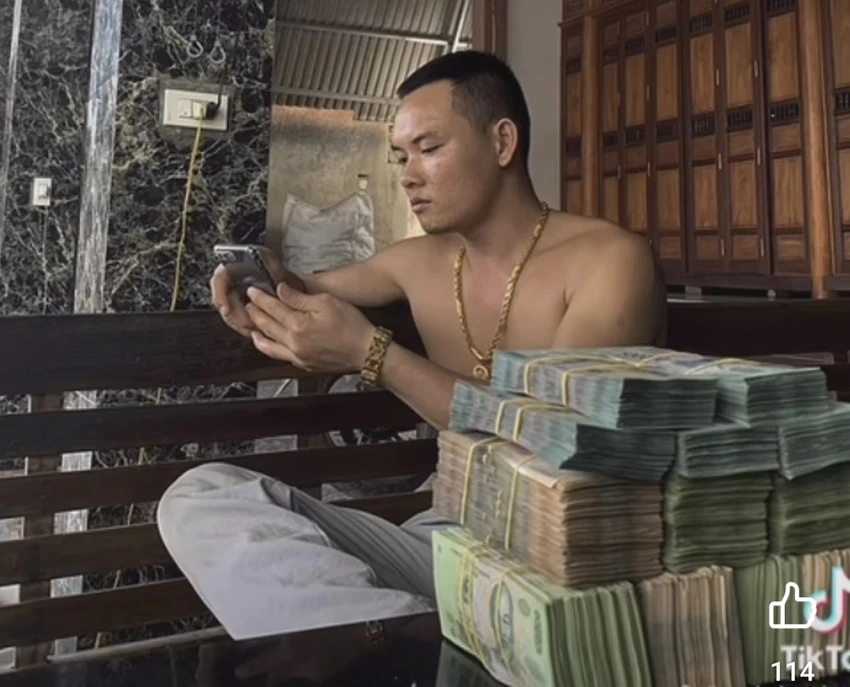Thanh niên hay lên mạng khoe tiền bị bắt trong chuyên án ma tuý khủng