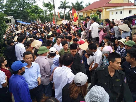 Chùm ảnh: Đồng Tâm, từ đối thoại đến thả người ảnh 8 19 người được thả, cam kết không truy cứu dân Đồng Tâm - ảnh 2