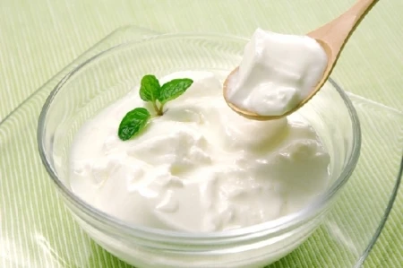Bí quyết trị sạch gàu nhờ sữa chua 1
