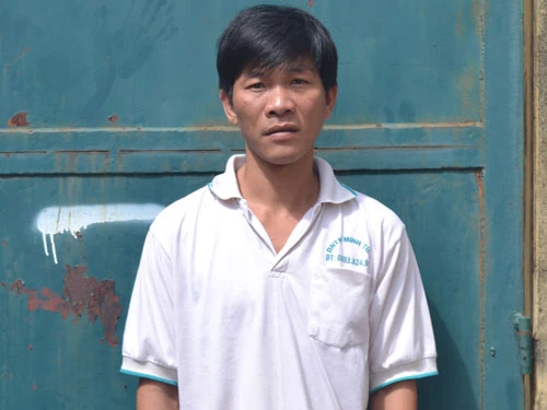 Bắt giam người cha xích cổ con vào cột điện rồi đánh dã man ảnh 1 Bắt giam người cha xích cổ con vào cột điện rồi đánh dã man ảnh 1