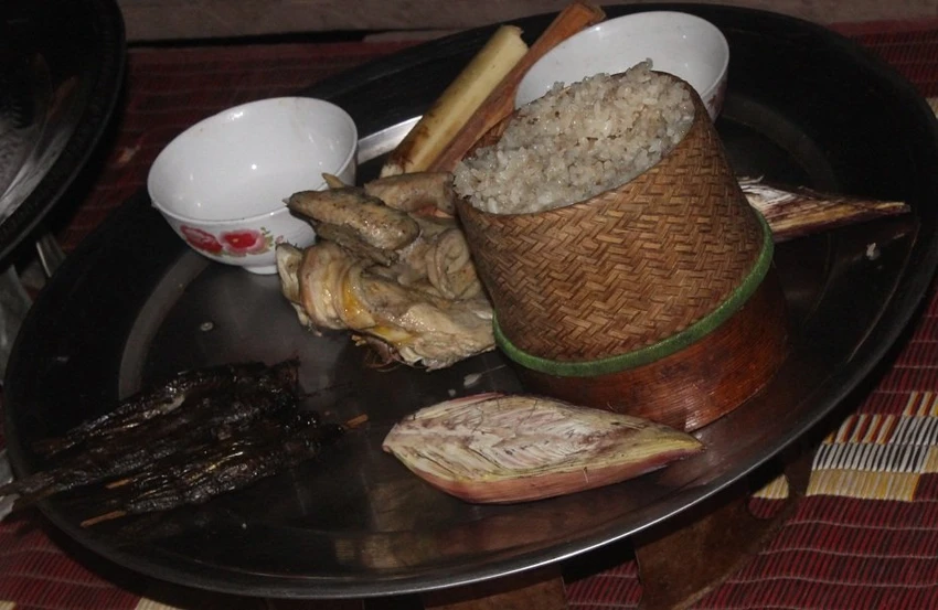 Đập trống, chuyện tình, một đêm, Ma Coong, Quảng Bình, núi rừng Đập trống, chuyện tình, một đêm, Ma Coong, Quảng Bình, núi rừng