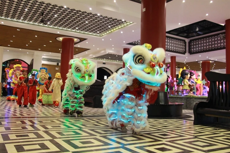 Khoảnh khắc không nên bỏ lỡ tại Lễ hội đèn lồng Asia Park ảnh 1 Khoảnh khắc không nên bỏ lỡ tại Lễ hội đèn lồng Asia Park ảnh 1