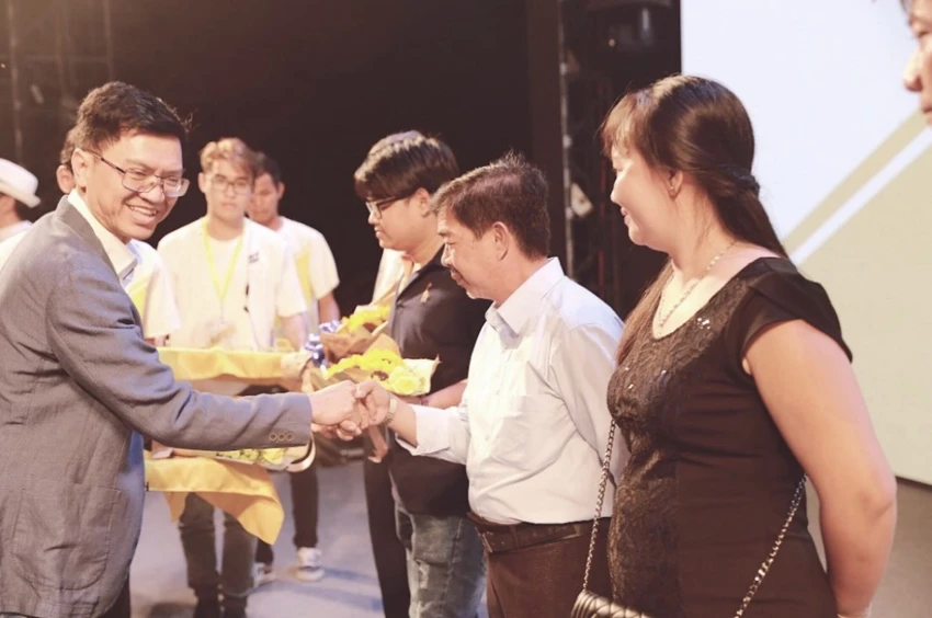 Trải nghiệm lễ hội bia cùng Sư Tử Trắng ảnh 4