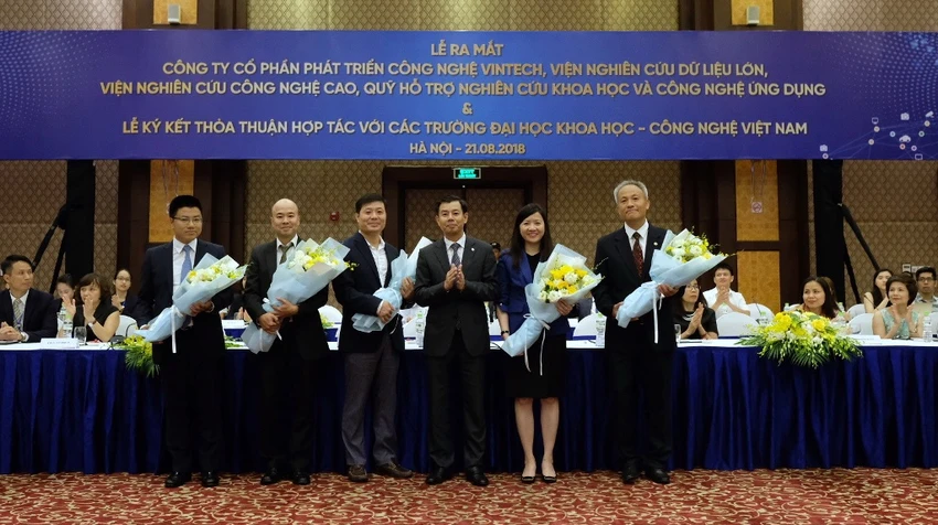 Vingroup công bố định hướng trở thành tập đoàn công nghiệp ảnh 7
