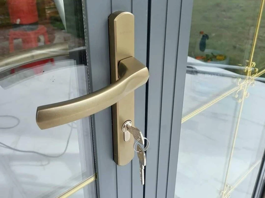 Những bộ khóa cửa nhôm Xingfa tốt, đảm bảo chất lượng hiện nay Những bộ khóa cửa nhôm Xingfa tốt, đảm bảo chất lượng hiện nay