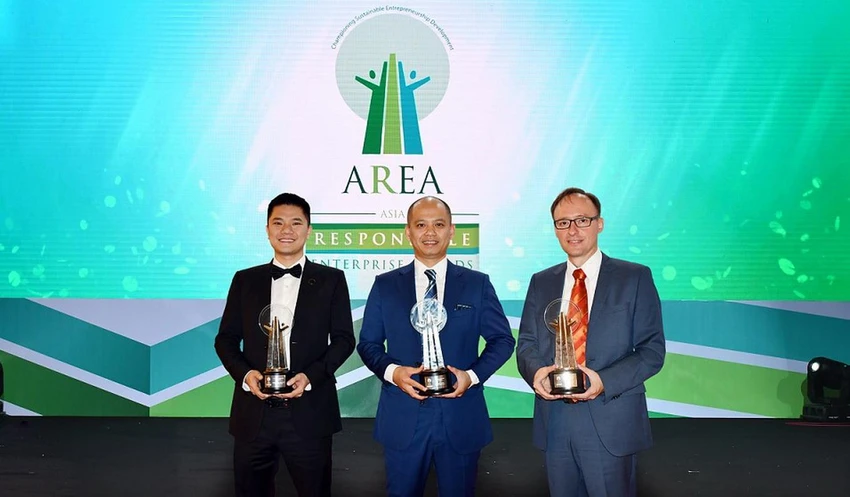 Uniben nhận giải thưởng AREA - Doanh nghiệp trách nhiệm châu Á Uniben nhận giải thưởng AREA - Doanh nghiệp trách nhiệm châu Á