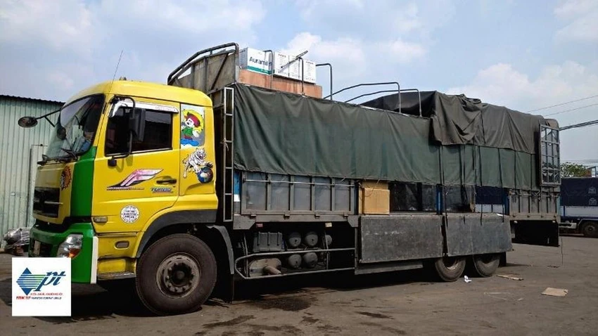 Xe tải tại chành xe Hà Nội Phước Tấn