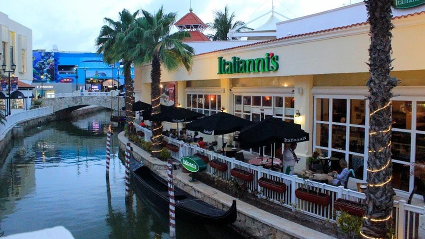 La Isla Shopping Centre – Trung tâm thương mại với thiết kế độc đáo, quy hoạch bài bản gắn với kênh đào ở Cancun La Isla Shopping Centre – Trung tâm thương mại với thiết kế độc đáo, quy hoạch bài bản gắn với kênh đào ở Cancun