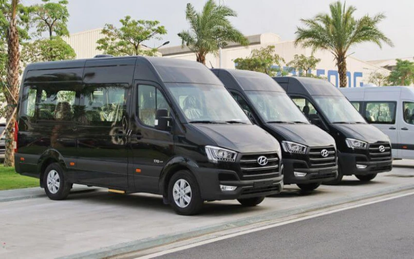 QBTravel - công ty hàng đầu về cho thuê xe 16 chỗ Quảng Bình