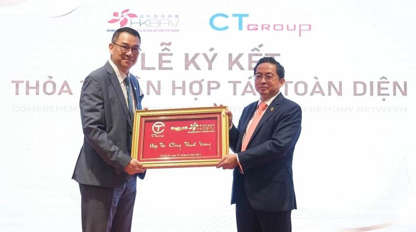 Lễ ký kết toàn diện là bước tiến quan trọng nhằm tăng năng lực cạnh tranh của hai bên trong bối cảnh toàn cầu hóa. Lễ ký kết toàn diện là bước tiến quan trọng nhằm tăng năng lực cạnh tranh của hai bên trong bối cảnh toàn cầu hóa.