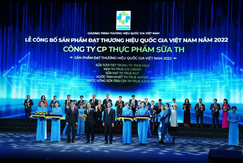 TH có 5 sản phẩm đạt Thương hiệu quốc gia Việt Nam 2022. TH có 5 sản phẩm đạt Thương hiệu quốc gia Việt Nam 2022.