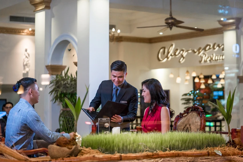 Ẩm thực Khách sạn Grand Saigon Ẩm thực Khách sạn Grand Saigon