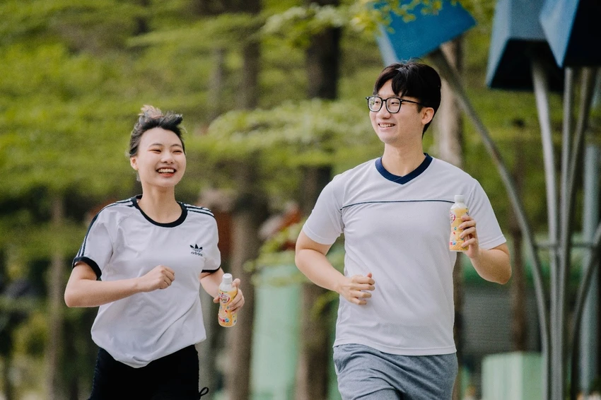 Giới trẻ ngày càng quan tâm đến sức khỏe thể chất lẫn tinh thần Giới trẻ ngày càng quan tâm đến sức khỏe thể chất lẫn tinh thần